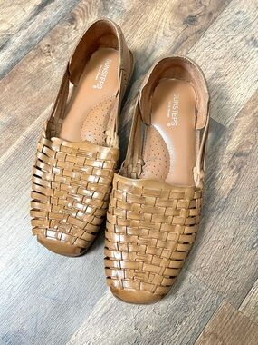 Sunsteps Woven Tan Slip-On Loafers